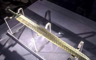 《剑绝》符文宝匣使用方法及常见问题解答？