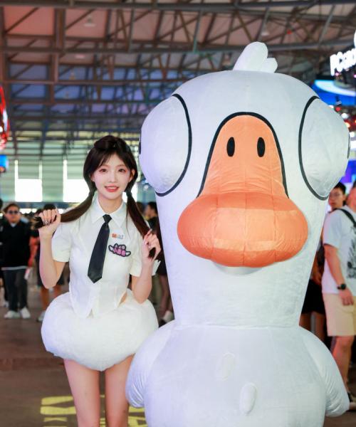 金山世游燃爆ChinaJoy 《鹅鸭杀》手游斩获多个年度最受期待奖-第2张图片-百团游戏
