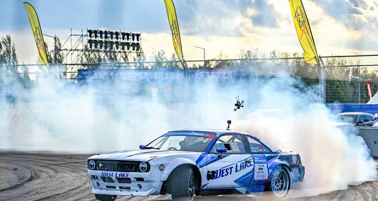 汽车浮冰漂移3D引擎（解锁极限驾驶的乐趣）-第2张图片-百团游戏